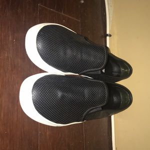 Steve Madden Black Slip on Shoes